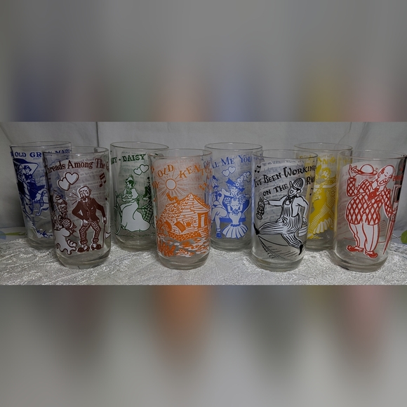 Vintage Peanut Butter Glasses Sing-a-Song Set Of 8 Big Top P.B. + Hazel Atlas